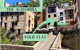 Cosy Apartment & Amazing Views! Close To Alhambra!
